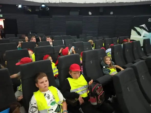 Klasa 3A ze Szkoły Podstawowej nr 2 w Kłobucku na wycieczce w planetarium i Centrum Edukacji Przeciwpożarowej