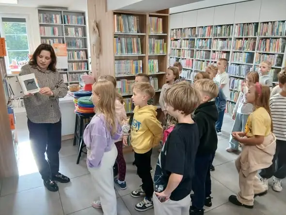 Lekcja biblioteczna dla drugoklasistów w Gminie Kłobuck