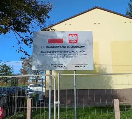 Zakończono przebudowę ul. Szkolnej w Zajączkach Drugich