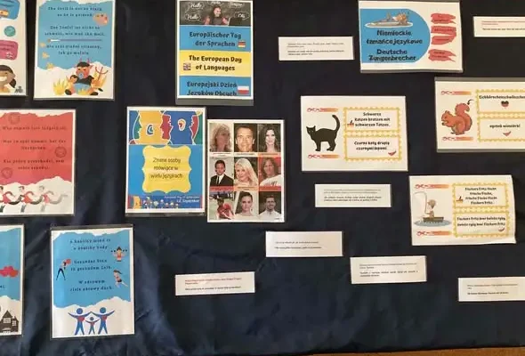Europejski Dzień Języków w Zespole Szkół we Wręczycy – konkurs, kiermasz i taneczne przerwy