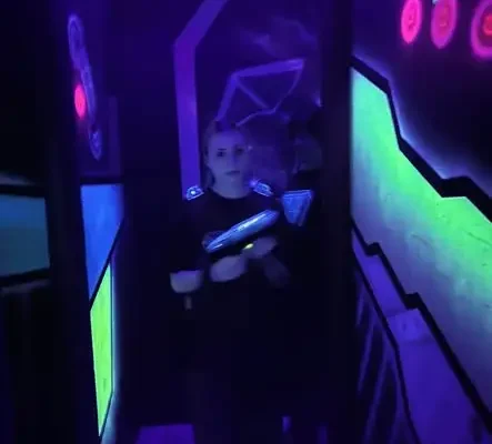 Dzień Chłopaka w Laserhouse – integracja klasy 8a ze Szkoły Podstawowej nr 3 w Kłobucku