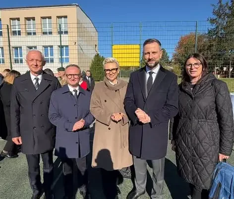 Gmina Wręczyca Wielka wspiera młodzież w programie „Edukacja z wojskiem”